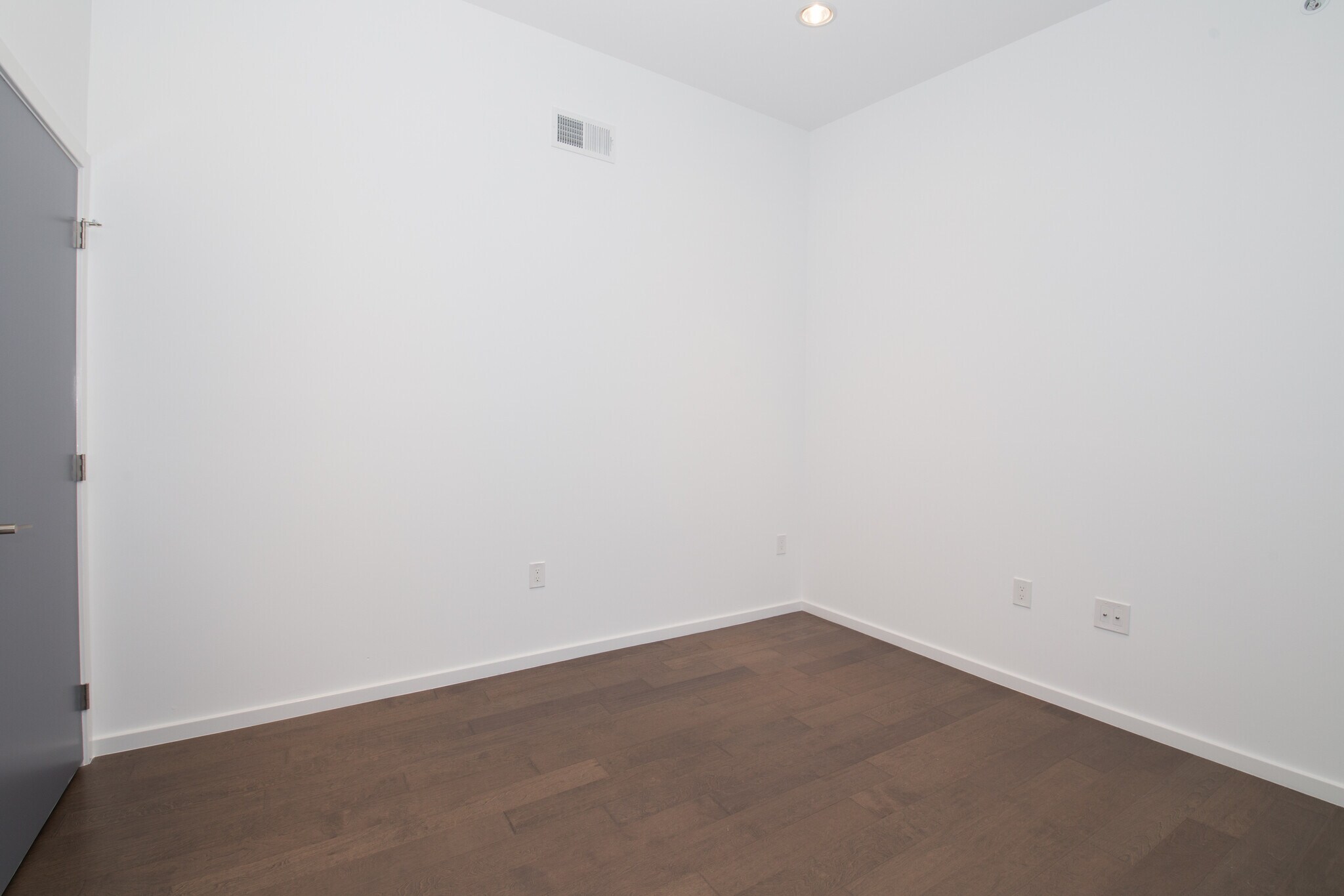 Building Photo - 1441 N 7th St