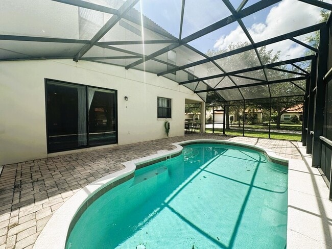 Building Photo - 2840 Rocella Ct