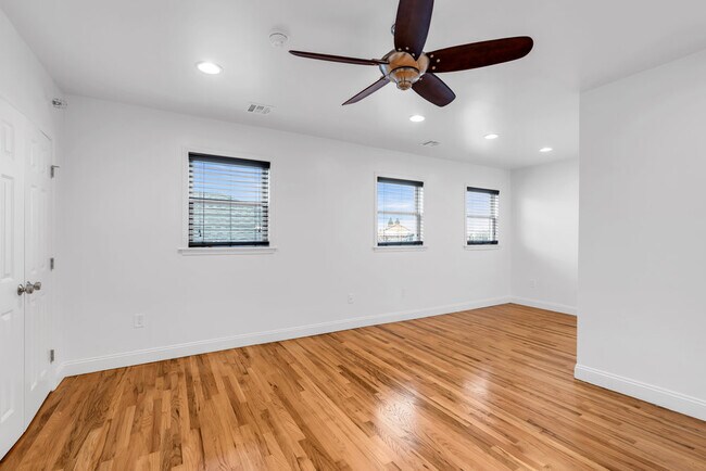 Building Photo - 600 Cookman Ave