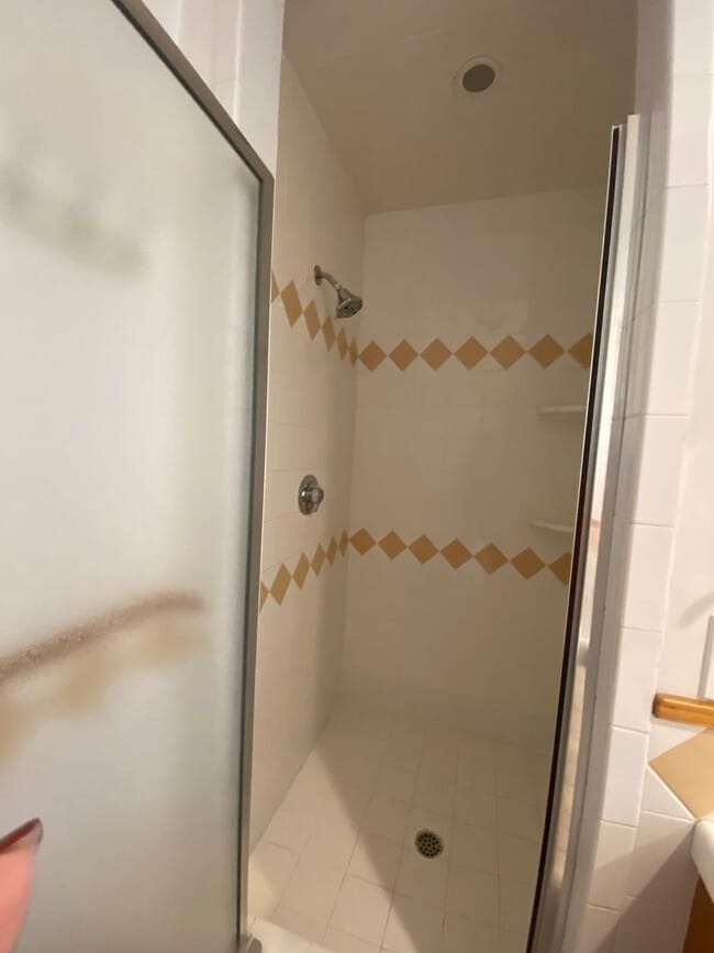 Building Photo - Charming Home in Covina