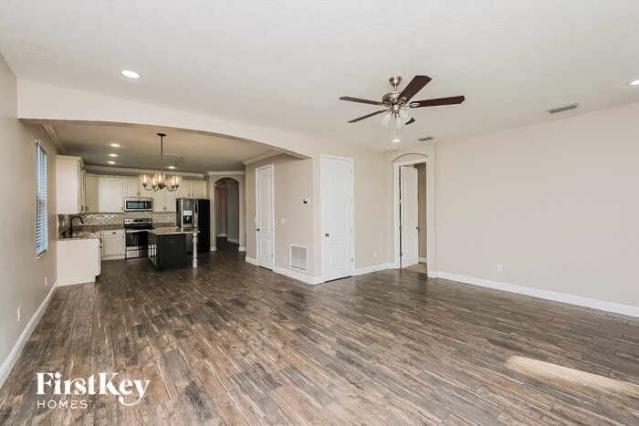 Building Photo - 153 Elina Sky Dr