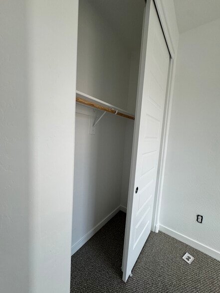 Building Photo - 4100 S Pinelake Way