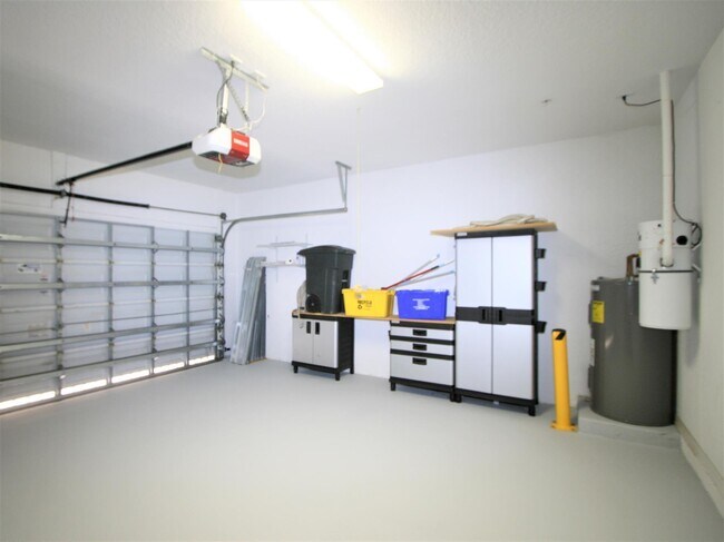 Building Photo - 1562 Grande Cull Way