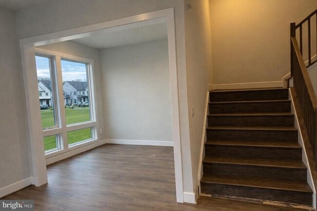 Building Photo - 9779 Azure Aly