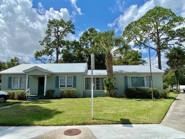 Building Photo - 197 Covino Ave