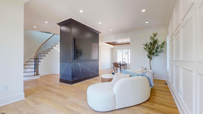 Building Photo - 31 Seaside Ct