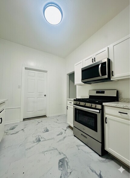 Building Photo - 503 Cannon St