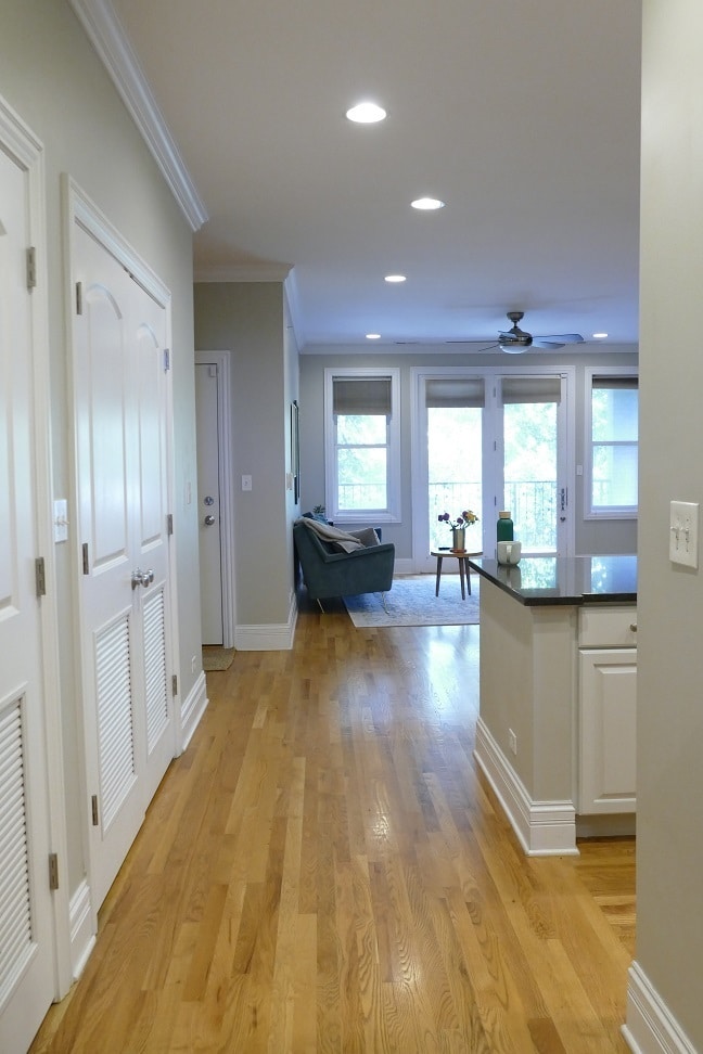 Building Photo - 3024 N Sheffield Ave