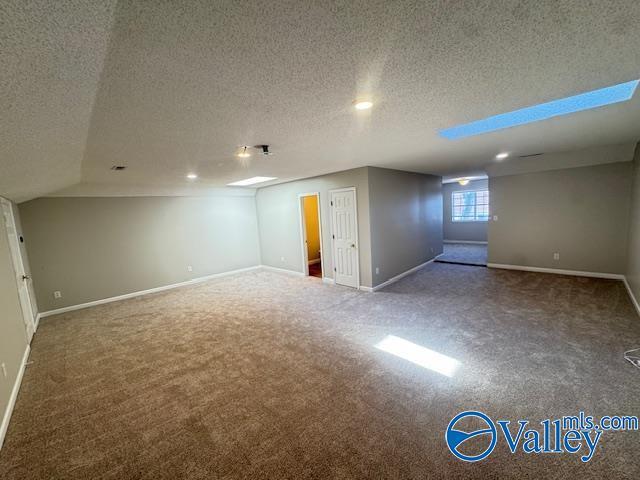 Building Photo - 492 SW Sussex Dr