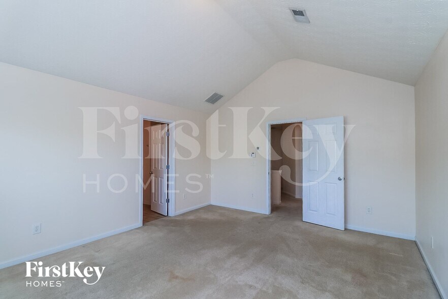 Building Photo - 2267 Baker Station Dr