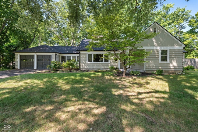 Primary Photo - 6380 Hazelwood Ave