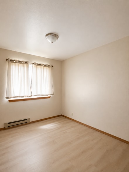 Building Photo - 1517 Wicks Ln