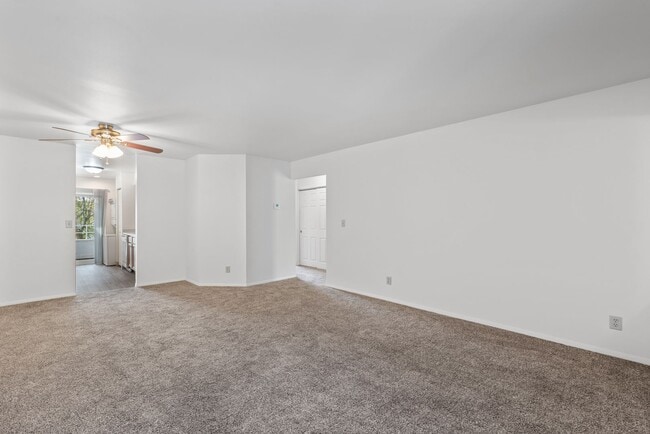 Building Photo - 14784 W Hidden Creek Ct