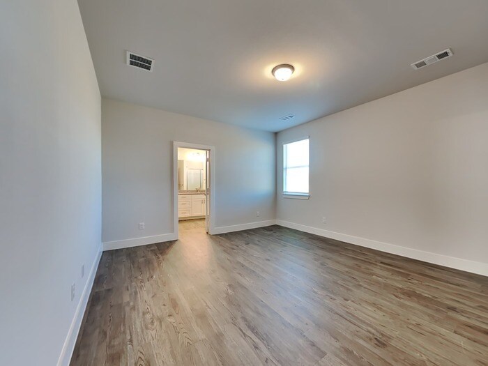 Building Photo - 3412 New York Ave