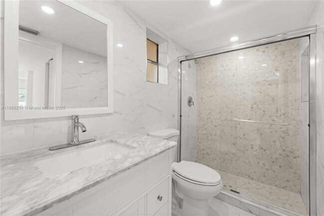 Building Photo - 7505 SW 82nd St