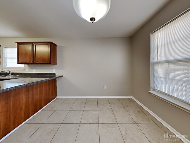 Building Photo - 211 Millstream Ridge