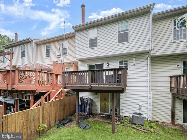 Building Photo - 7729 Patuxent Oak Ct