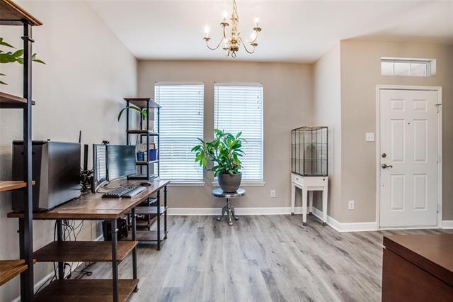 Building Photo - 1521 Creek Springs Dr