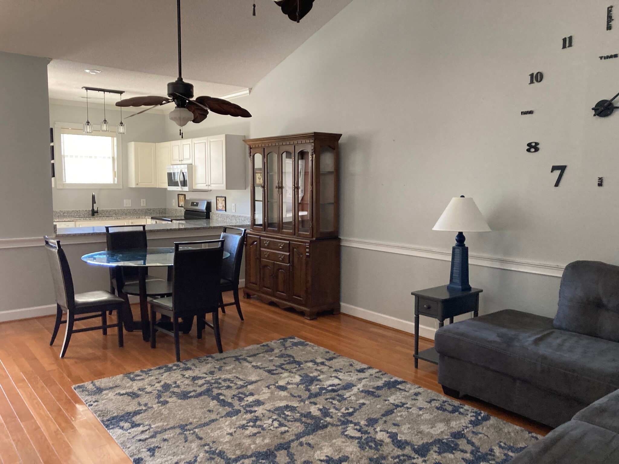 Building Photo - 4241 Hibiscus Dr