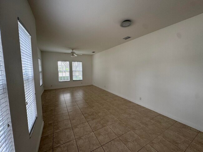 Building Photo - 8209 NW 8th Way