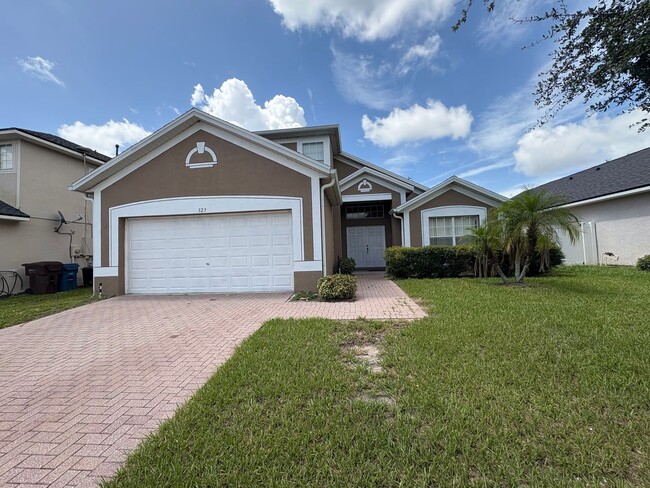 Building Photo - 2 Story Home. 3bed/3bath home/bonus room