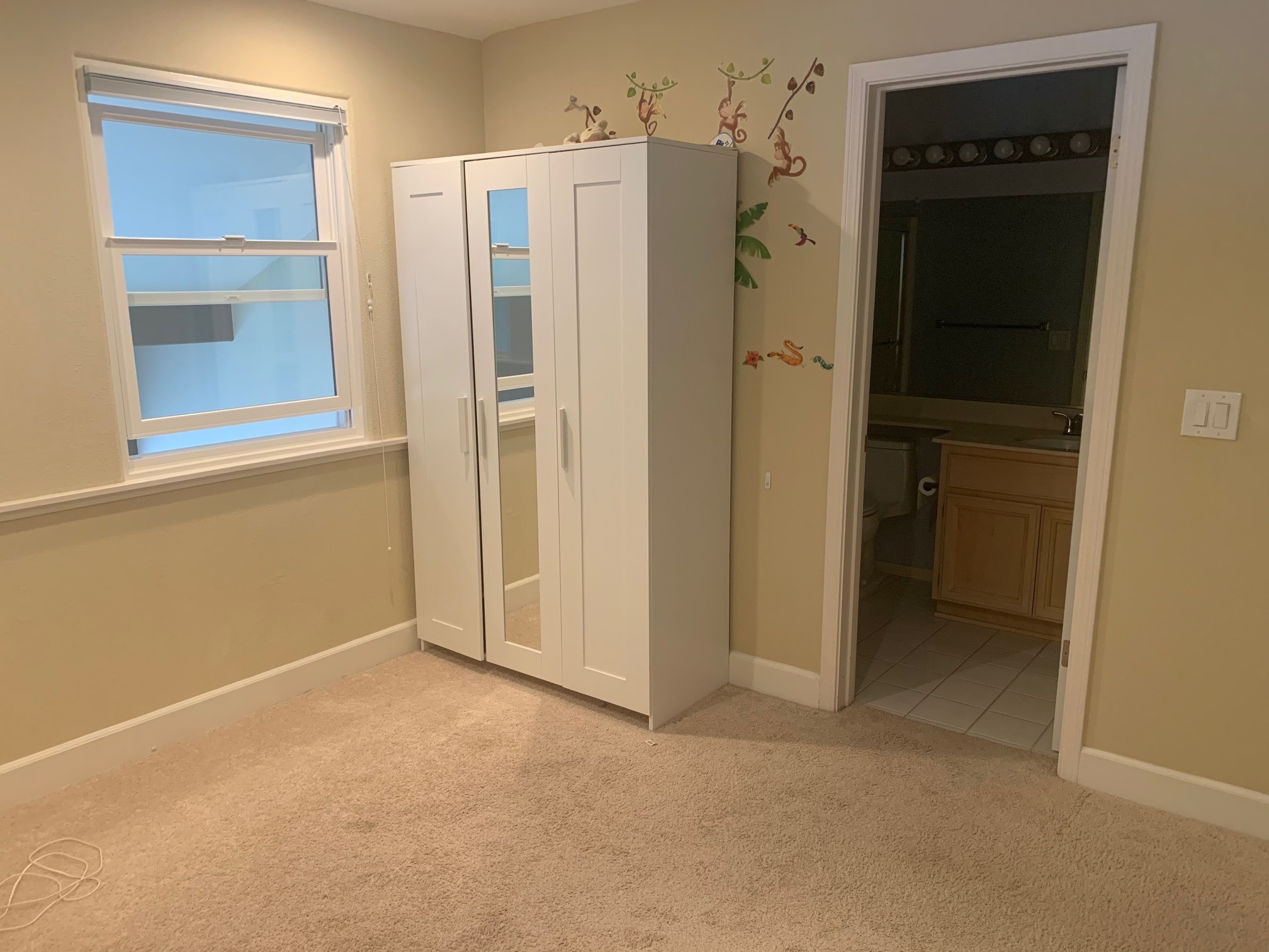 Upstairs Loft - 597 Shoal Cir