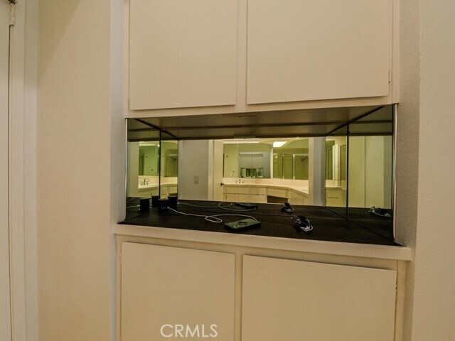 Building Photo - 363 Muirfield Dr