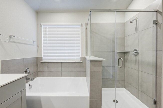 Building Photo - 1575 King Rnch Rd