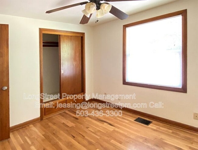 Building Photo - 3255 NW Fillmore Ave