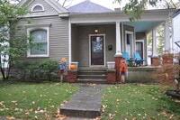 Building Photo - 324 S Broadway Park