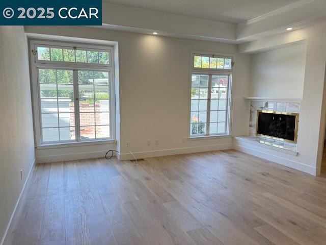 Building Photo - 1675 El Nido Ct