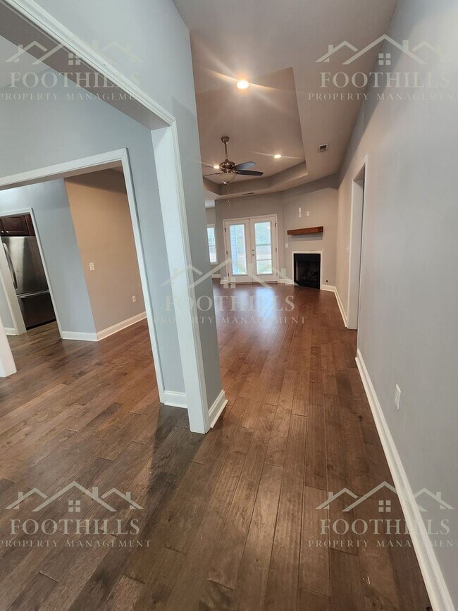 Building Photo - 1413 Dunn Rd