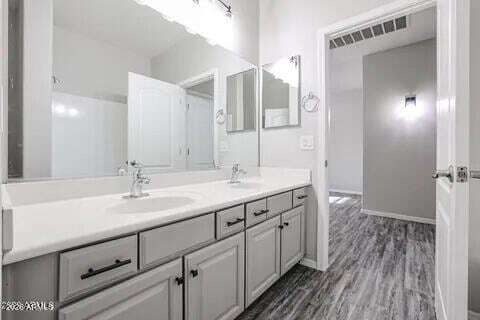 Building Photo - 18009 W Sunnyslope Ln