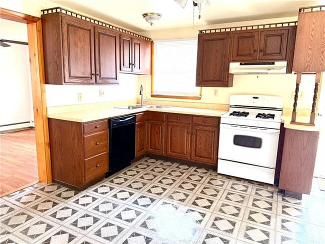 Building Photo - 3623 Brodhead Rd