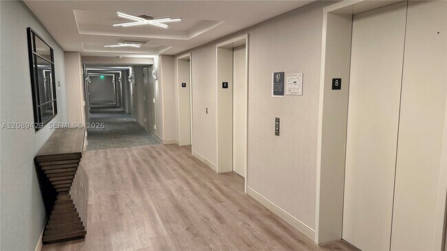 Building Photo - 17375 Collins Ave