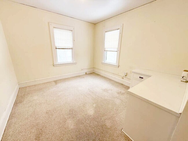 Building Photo - 18231 Winslow Rd