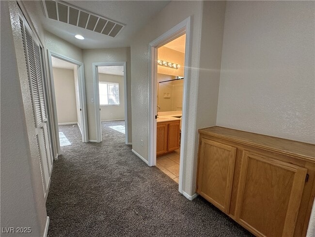 Building Photo - 9900 Calabasas Ave