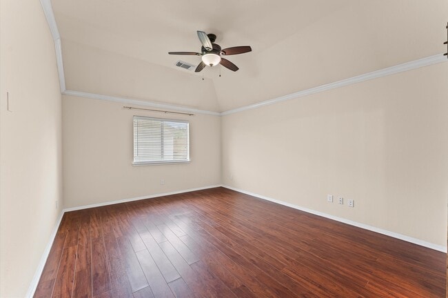 Building Photo - 13009 Castlewind Ln