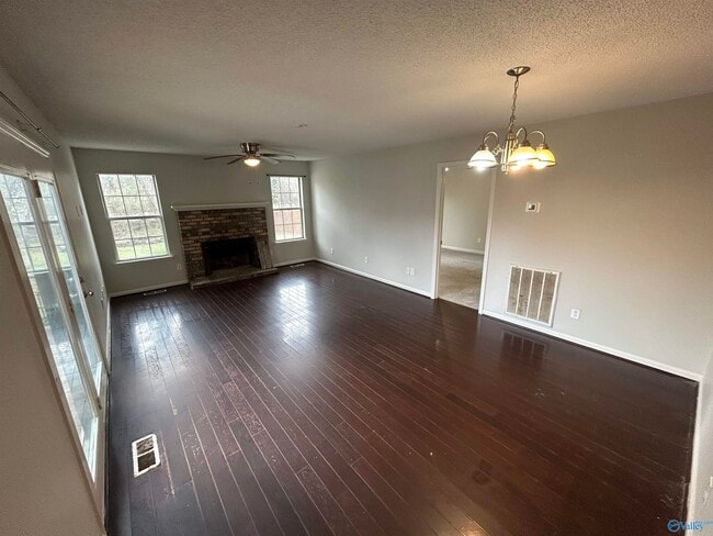 Building Photo - 109 Portal Ln