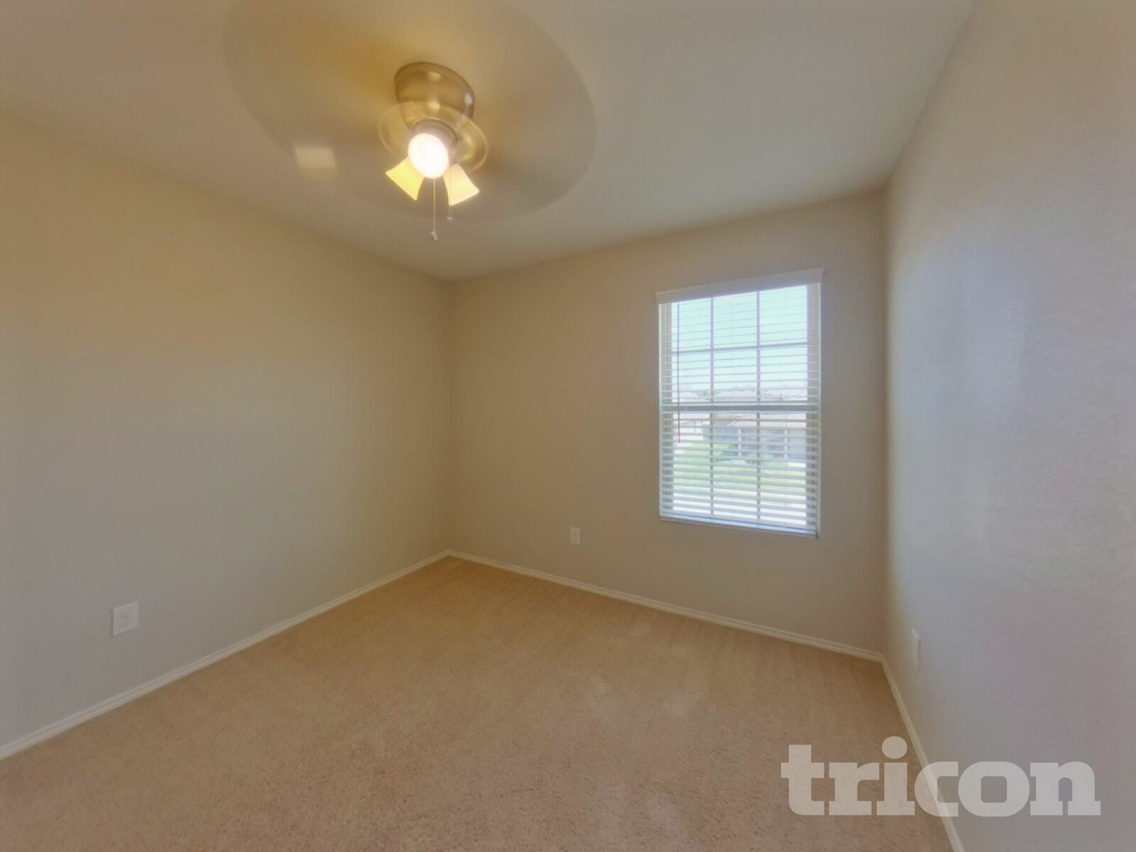 Building Photo - 337 Falling Star Dr