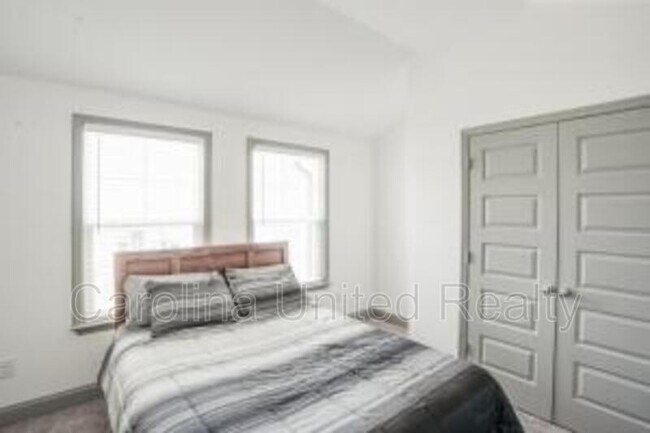 Building Photo - 2439 Sequoia Trail