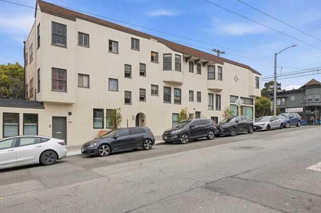 Building Photo - 1486 9th Ave