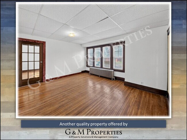 Building Photo - 1570 Mt Hope Ave