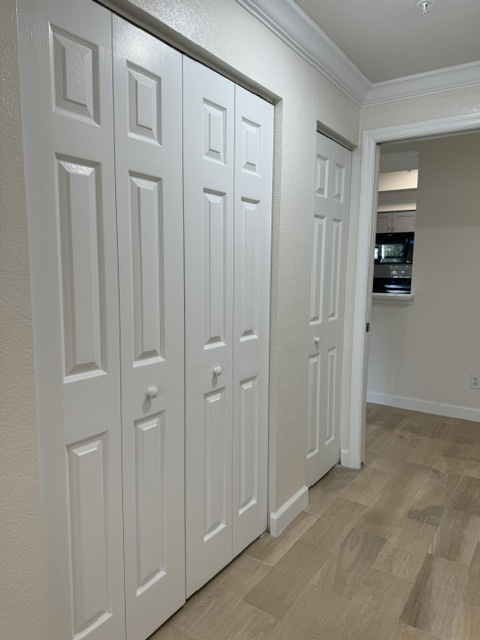 Wall of storage and linen closet - 4610 Saint Croix Ln