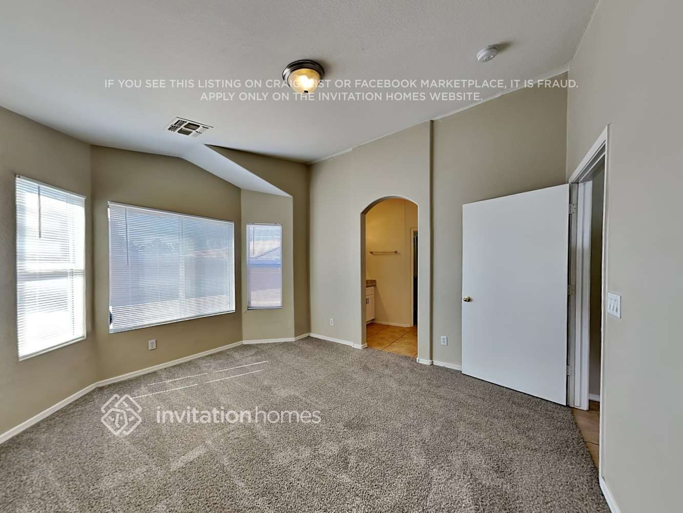 Building Photo - 8625 W El Caminito Dr