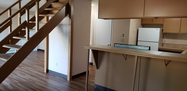 Building Photo - Aspen Circle Apartments