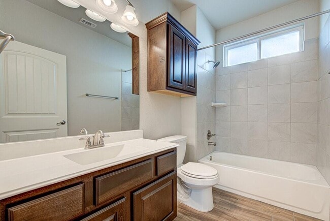 Building Photo - 8816 Blaze Dr
