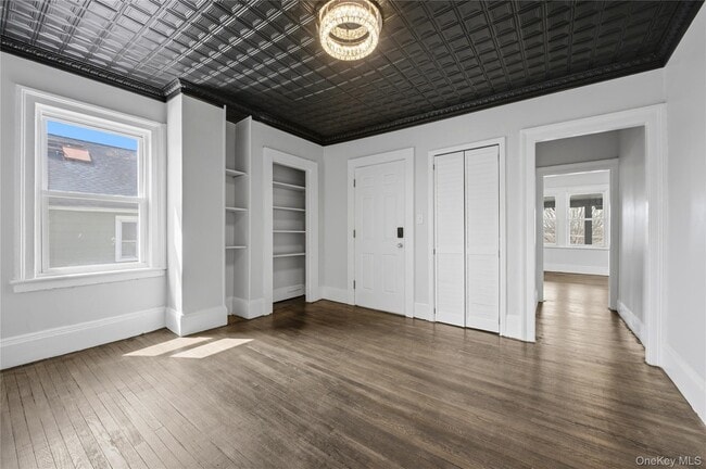 Building Photo - 45 S Robinson Ave