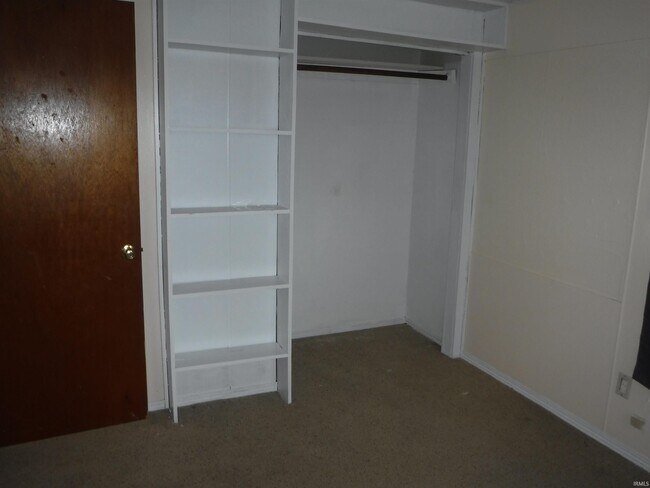 Building Photo - 5624 Gates Dr