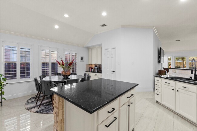 Building Photo - 26119 Savory Springs Ln